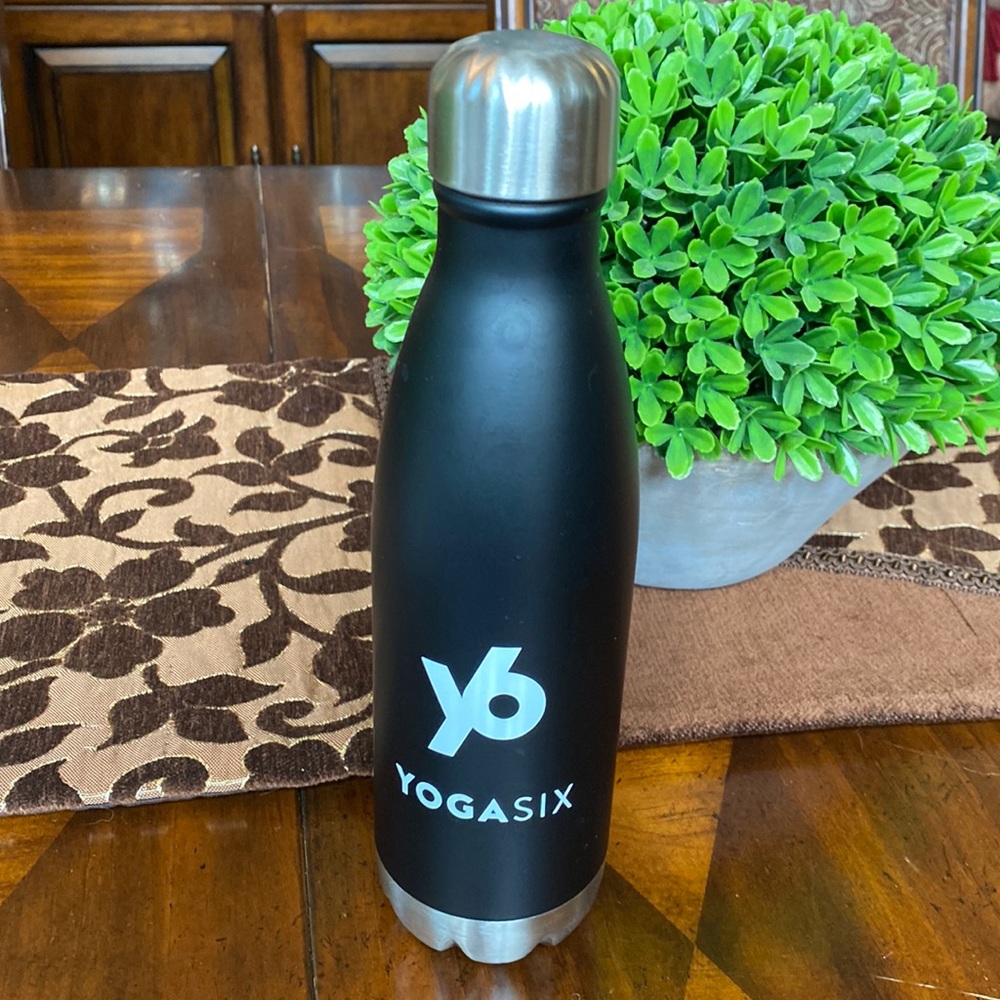 Yoga 6 Classic Tacked Metal Refresher Water Bottle